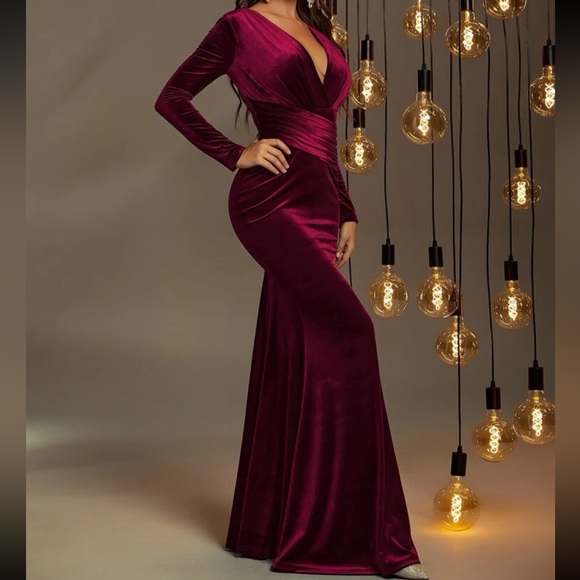 Elegant Off-the-Shoulder Pleated Velvet Wine Maxi Evening Dress With Slit main image 0